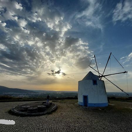 Alqueidão da Serra Casa De Lazer Da Cha 빌라 외부 사진